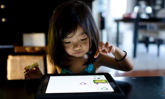 نظارت بر فعالیت آنلاین کودکان