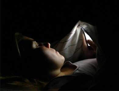 امکانی جدید از Google Play Books: استفاده از "Night Light" جهت حفاظت از چشمان شما در حین مطالعه شبانه