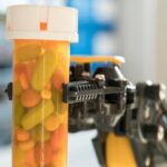 آیا هوش مصنوعی می‌تواند دارو تجویز کند؟