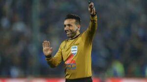 وحید کاظمی داور دربی شد/ قاضی بازی استقلال و پرسپولیس کیست؟