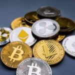 بازار ارزهای دیجیتال در پنجشنبه ۳۰ بهمن ۱۴۰۴ / بیت‌کوین پس از افت ماهانه سبزپوش شد