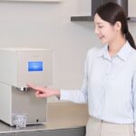 دستگاه سامسونگ Bespoke AI Ice Purifier روزانه 8 کیلوگرم یخ تولید می‌کند