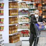 رئیس اتاق اصناف: با هرگونه عرضه کالا تحت عنوان فروش سبدی برخورد می‌شود