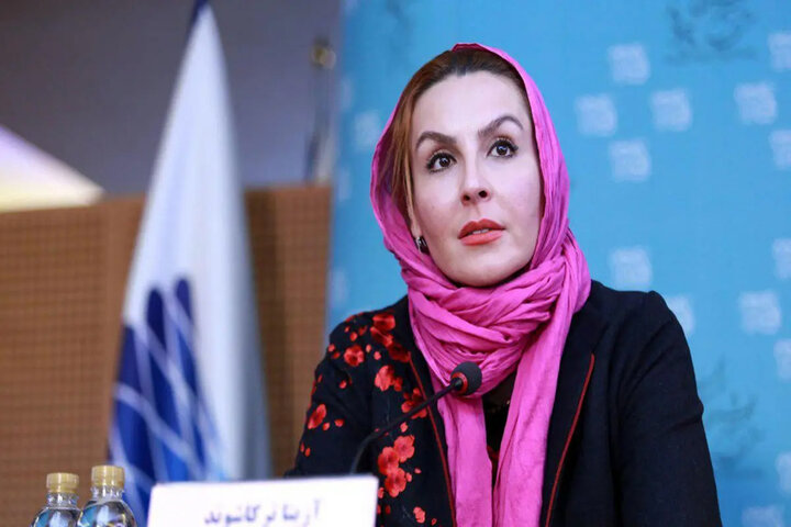 وطن شناسنامه ماست؛ پرچم ایران با عزت برافراشته می‌ماند