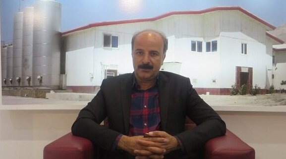 صادرات پودر شیرخشک و تعطیلی صنایع داخلی| سفره ها خالی از لبنیات؛ سرانه مصرف زیر ۵٠کیلو است