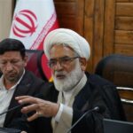 منتظری: پیروزی ملت ایران نتیجه برکت خون رهبر شهید انقلاب است