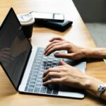 مذاکره با دستگاه‌ها برای توسعه صادرات محصولات فریلنسرها