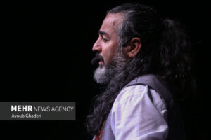 «تفنگ پدری» با صدای پرواز همای منتشر شد