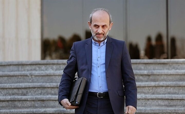مردمی‌سازی رسانه در ایام تشییع رهبر شهید انقلاب
