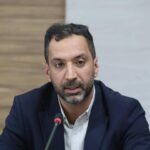 منابع مالی خوزستان به جای رسوب در بانک‌ها به تولید تزریق شود