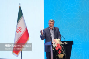 وزارت بهداشت رتبه برتر «تبیین تلاش» برای اقناع افکار عمومی شد