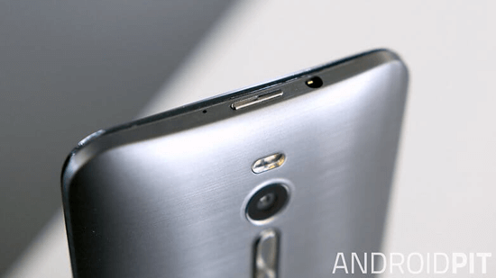 asus-zenfone-2-power-button-w782