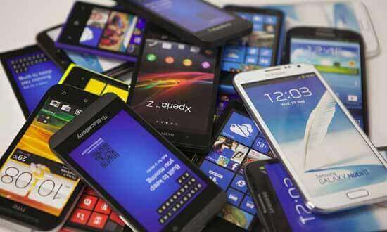 Many-Smartphones-KK