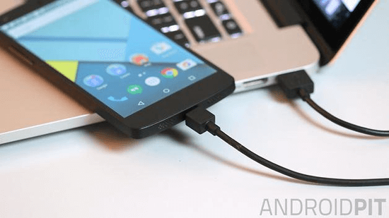 samrtphone-usb-laptop