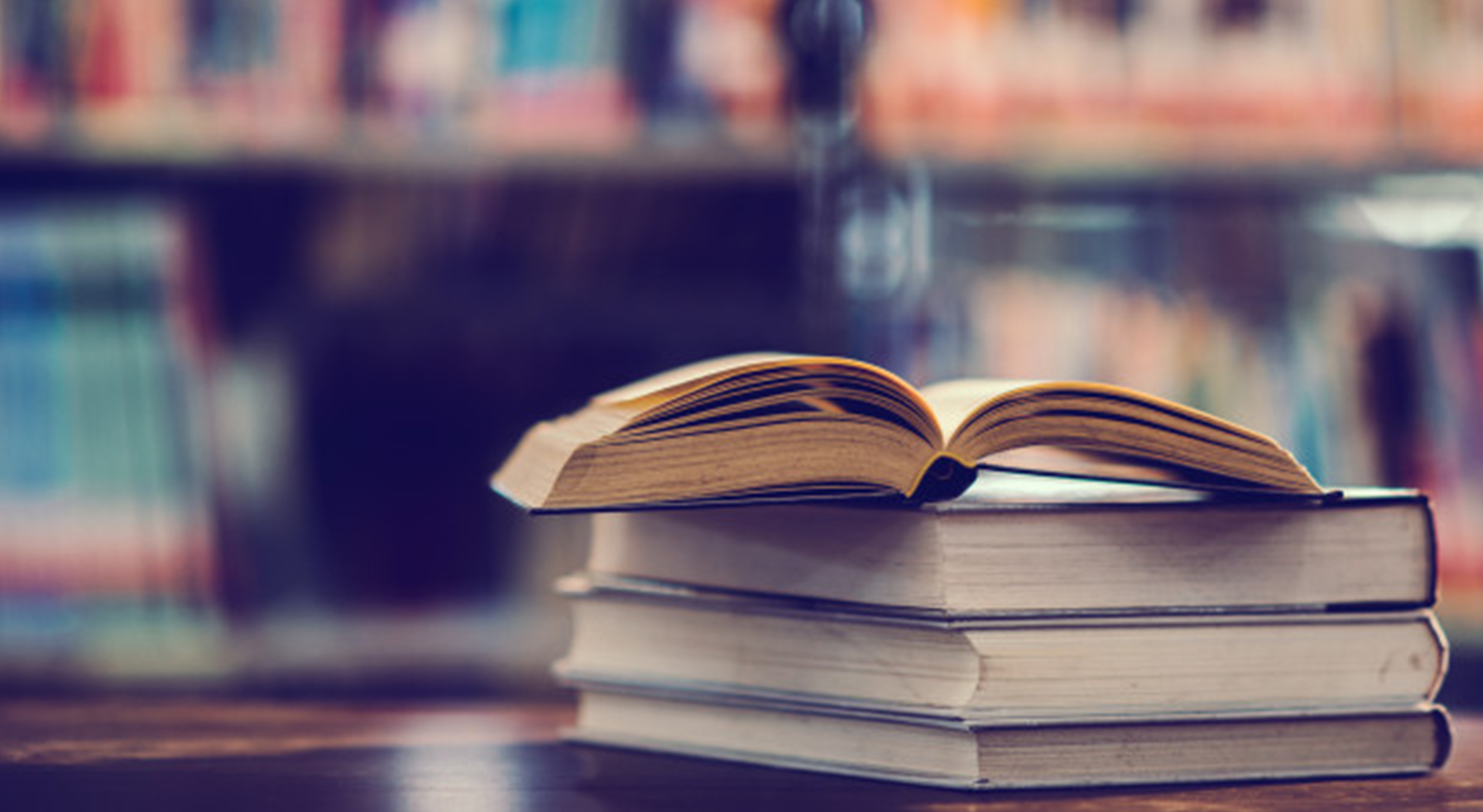 کتابینو: اپلیکیشنی کاربردی برای خرید و فروش کتاب دست دوم