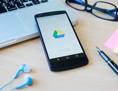 اپلیکیشن کیوب، مدیریت آسان هاست و دامنه های اینترنتی
